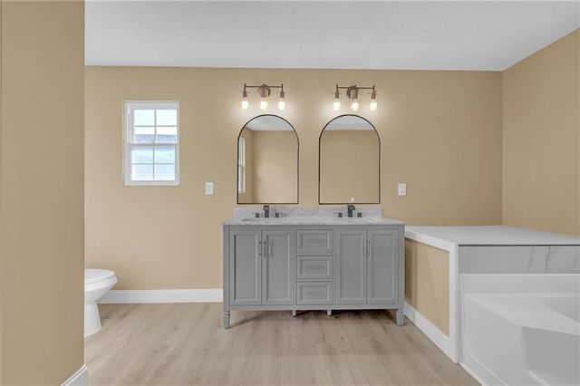 7020 Old Bethsaida Way, Riverdale, GA 30296