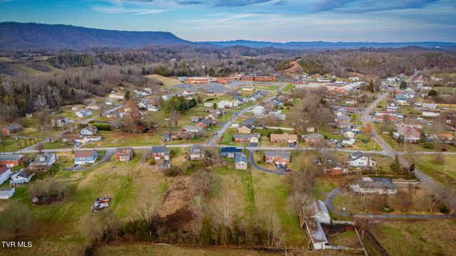 4400 Ridge Road, Kingsport, TN 37660