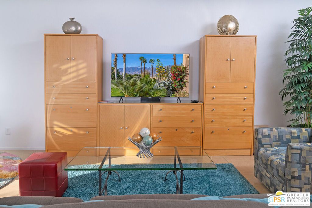 Image 4 of property listing at 67573 N Natoma Drive, Cathedral City, CA 92234