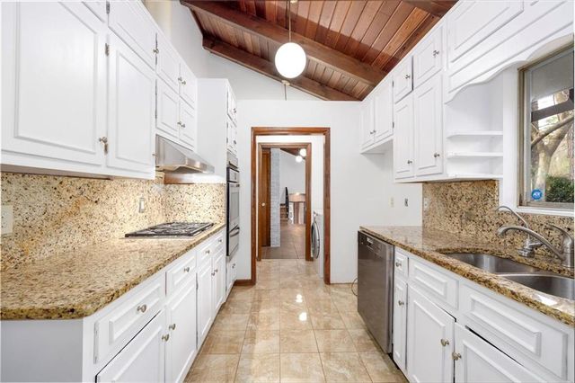 5363 Rosser Road, Smoke Rise, GA 30087