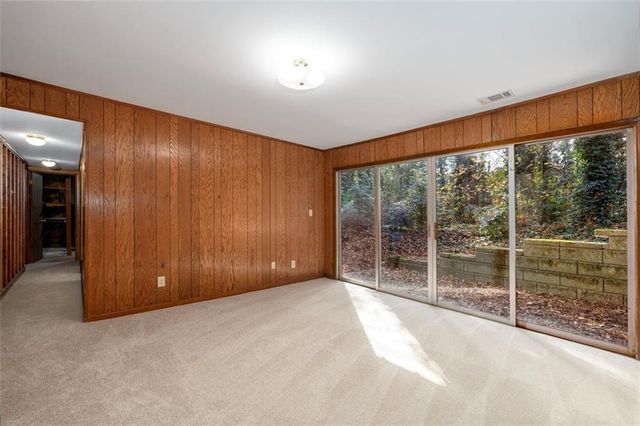 5363 Rosser Road, Smoke Rise, GA 30087