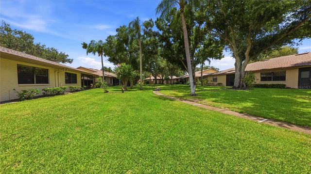 4312 RUM CAY PLACE 11, Sarasota, FL 34233