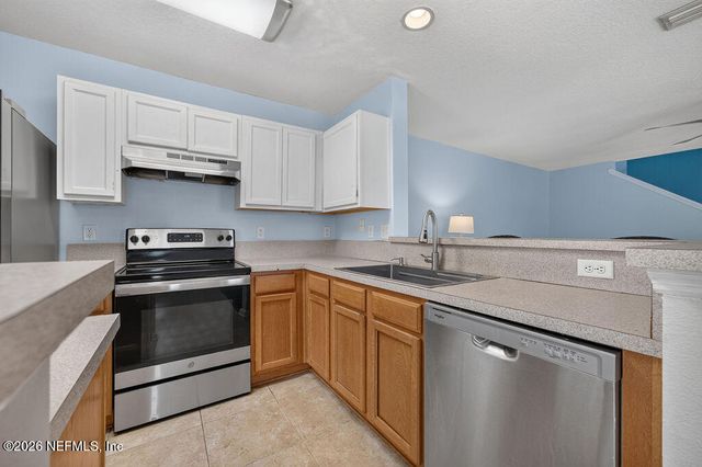 327 W PISA Place, St. Augustine, FL 32084