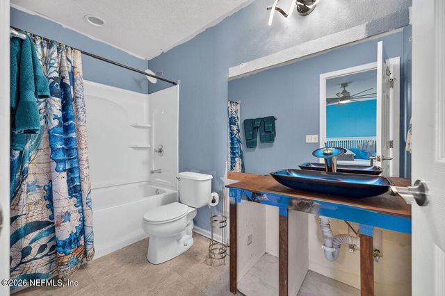 327 W PISA Place, St. Augustine, FL 32084