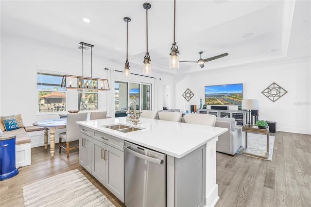 513 17TH AVENUE E, Palmetto, FL 34221