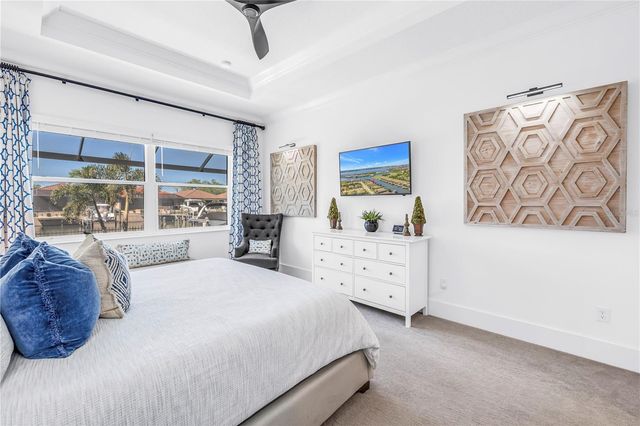 513 17TH AVENUE E, Palmetto, FL 34221