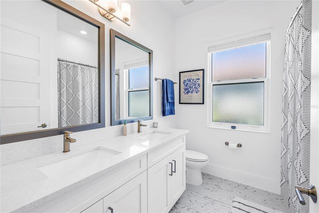 513 17TH AVENUE E, Palmetto, FL 34221