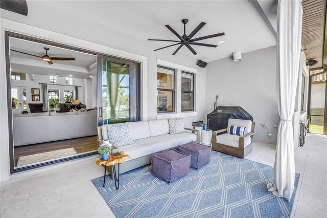 513 17TH AVENUE E, Palmetto, FL 34221