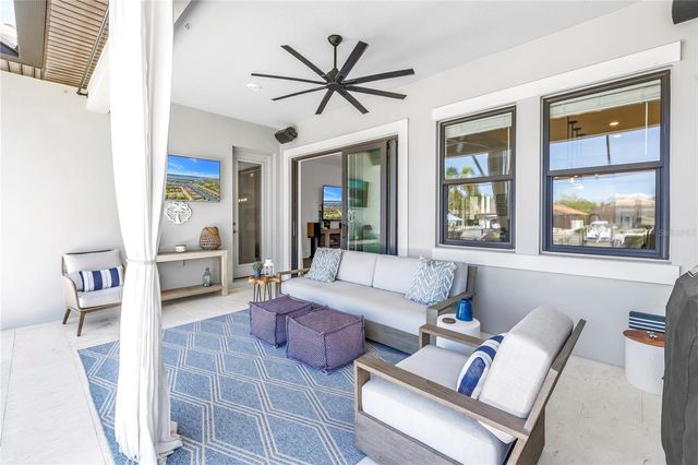 513 17TH AVENUE E, Palmetto, FL 34221