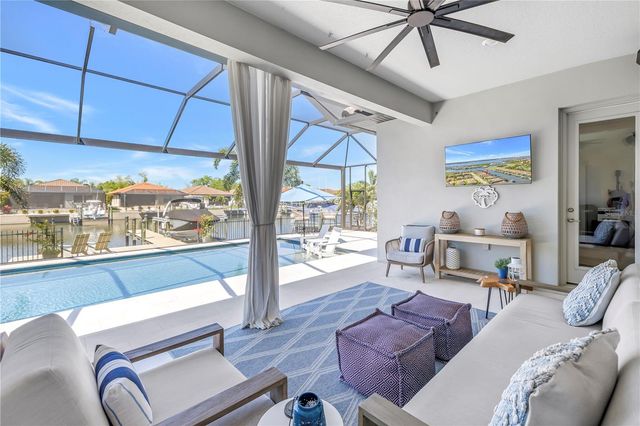 513 17TH AVENUE E, Palmetto, FL 34221