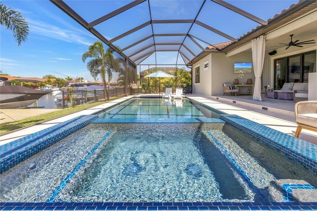 513 17TH AVENUE E, Palmetto, FL 34221