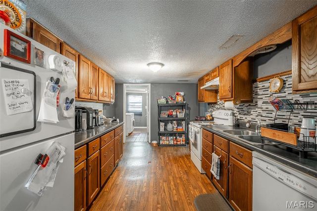 1769 County Road 608, Poplar Bluff, MO 63901