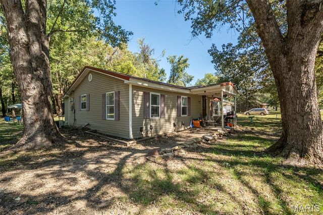 1769 County Road 608, Poplar Bluff, MO 63901