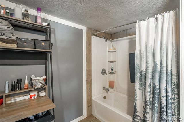 1769 County Road 608, Poplar Bluff, MO 63901