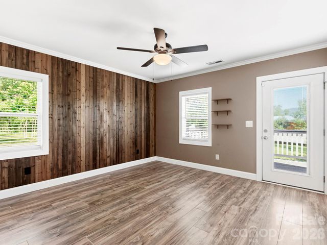 3333 Chimney Rock Road, Hendersonville, NC 28792