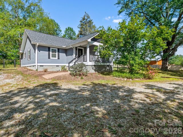3333 Chimney Rock Road, Hendersonville, NC 28792