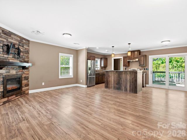 3333 Chimney Rock Road, Hendersonville, NC 28792