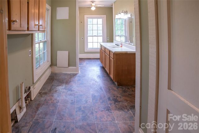 1511 Millers Creek Road, Lenoir, NC 28645