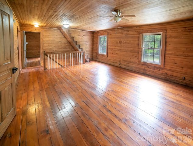1511 Millers Creek Road, Lenoir, NC 28645