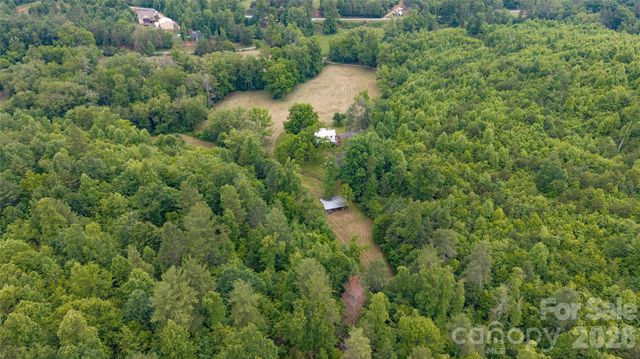 1511 Millers Creek Road, Lenoir, NC 28645