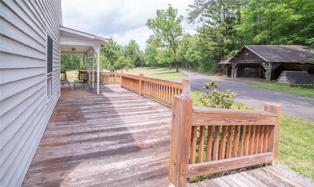 1511 Millers Creek Road, Lenoir, NC 28645