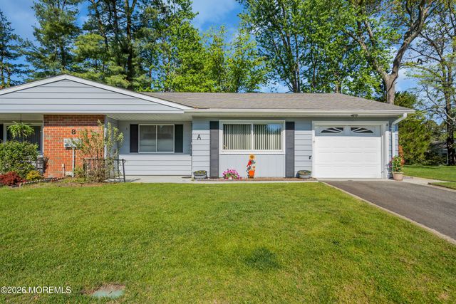 8 Montana Drive A, Manchester, NJ 08759