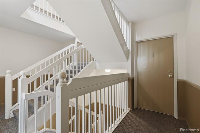 2215 S Huron Parkway 1, Ann Arbor, MI 48104