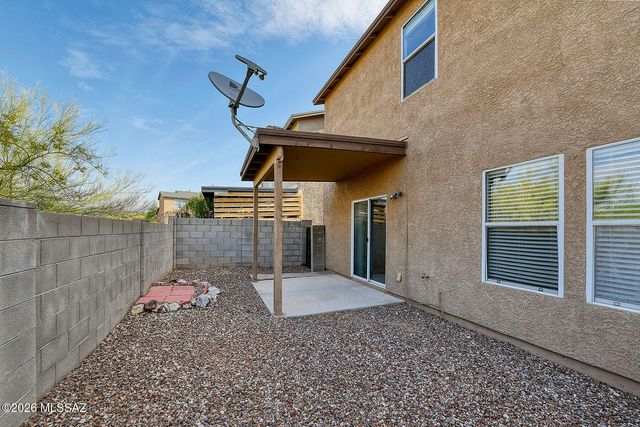 8445 N Avenida De La Bellota, Tucson, AZ 85742