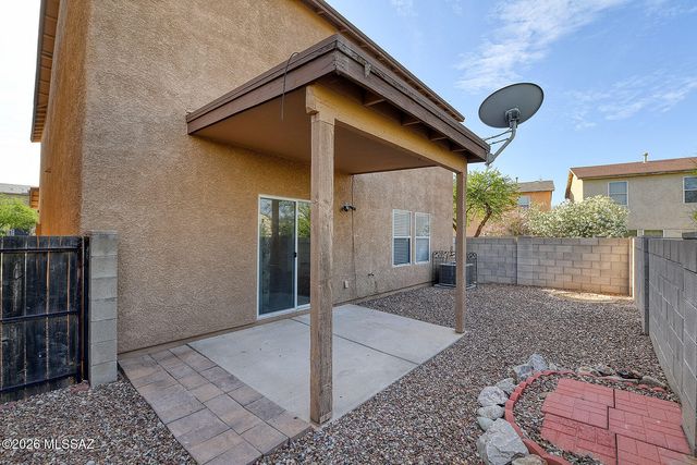 8445 N Avenida De La Bellota, Tucson, AZ 85742