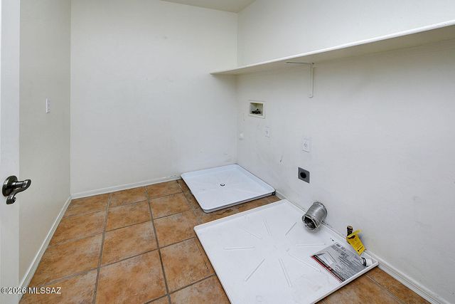 8445 N Avenida De La Bellota, Tucson, AZ 85742