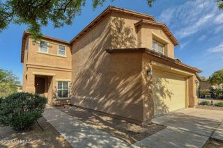 8445 N Avenida De La Bellota, Tucson, AZ 85742