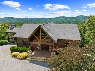 9 Kensington Drive, Mineral Bluff, GA 30559
