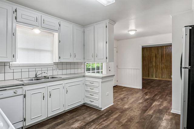 1209 E 8th, Tyler, TX 75701