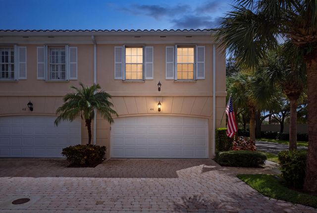44 LIVE OAK Circle, Tequesta, FL 33469