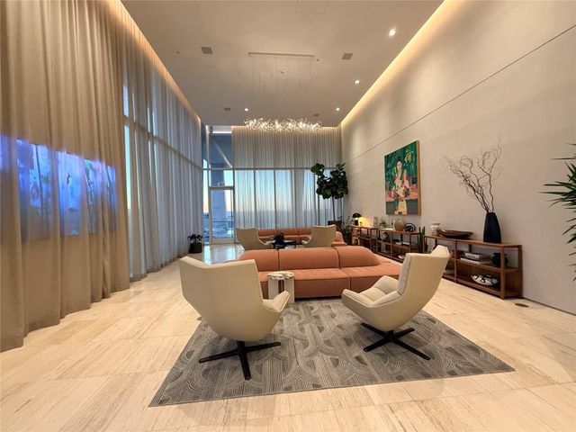 313 W 17th ST 2301, Austin, TX 78701