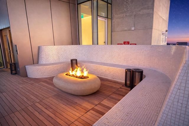 313 W 17th ST 2301, Austin, TX 78701