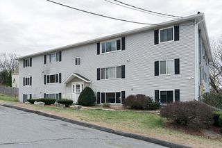 33 Huron St 10, Fitchburg, MA 01420