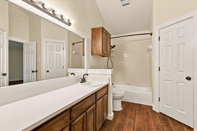 5216 Gaelic Court, Denton, TX 76208