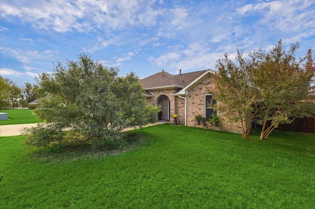 5216 Gaelic Court, Denton, TX 76208