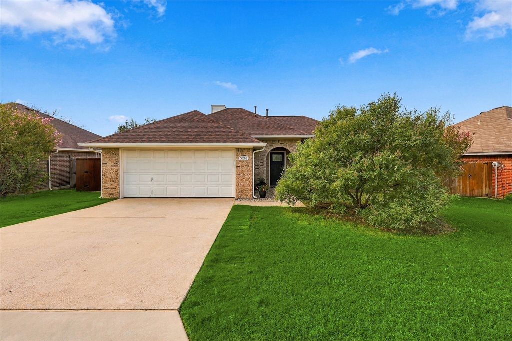 5216 Gaelic Court, Denton, TX 76208 — photo 2