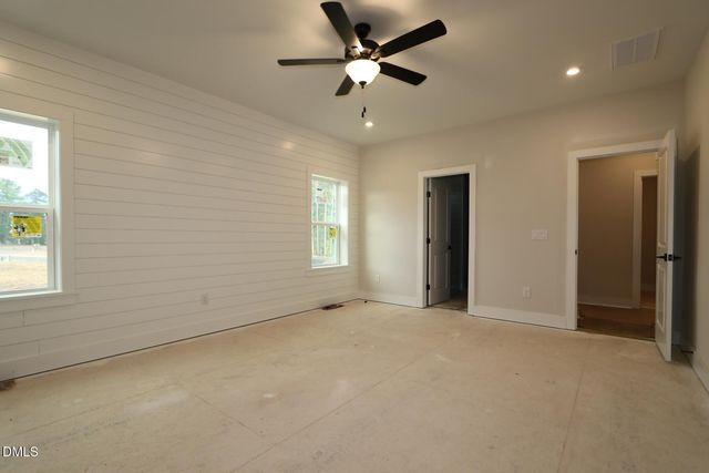 2466 Vetrina Way, Apex, NC 27502
