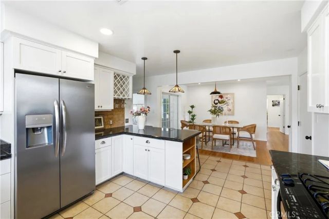 8951 Collett, North Hills, CA 91343