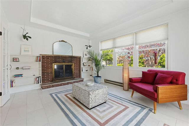100 Hope Street, East Providence, RI 02916