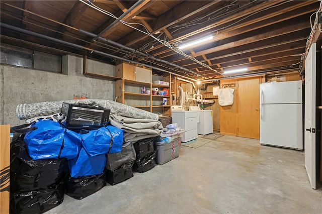 100 Hope Street, East Providence, RI 02916