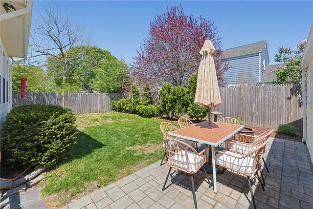 100 Hope Street, East Providence, RI 02916