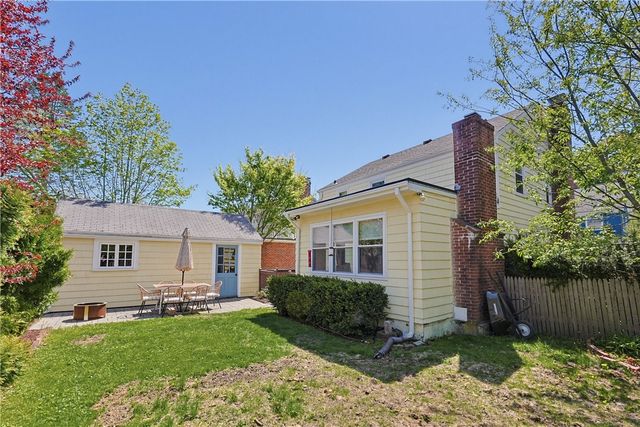 100 Hope Street, East Providence, RI 02916