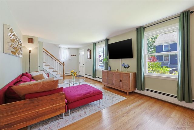 100 Hope Street, East Providence, RI 02916