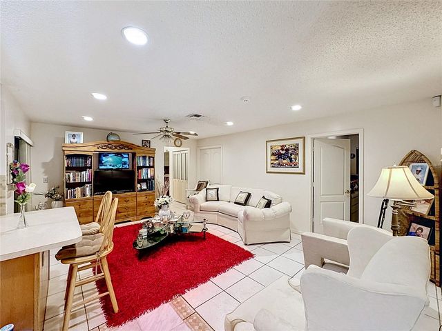 12821 86TH ROAD N, West Palm Beach, FL 33412