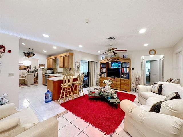12821 86TH ROAD N, West Palm Beach, FL 33412