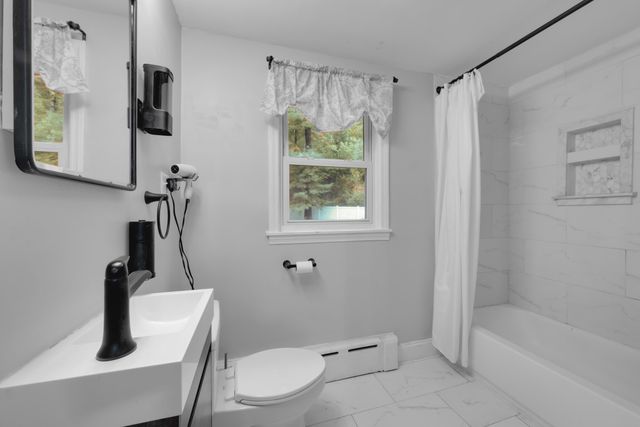 30 W Sutton Rd, Sutton, MA 01590